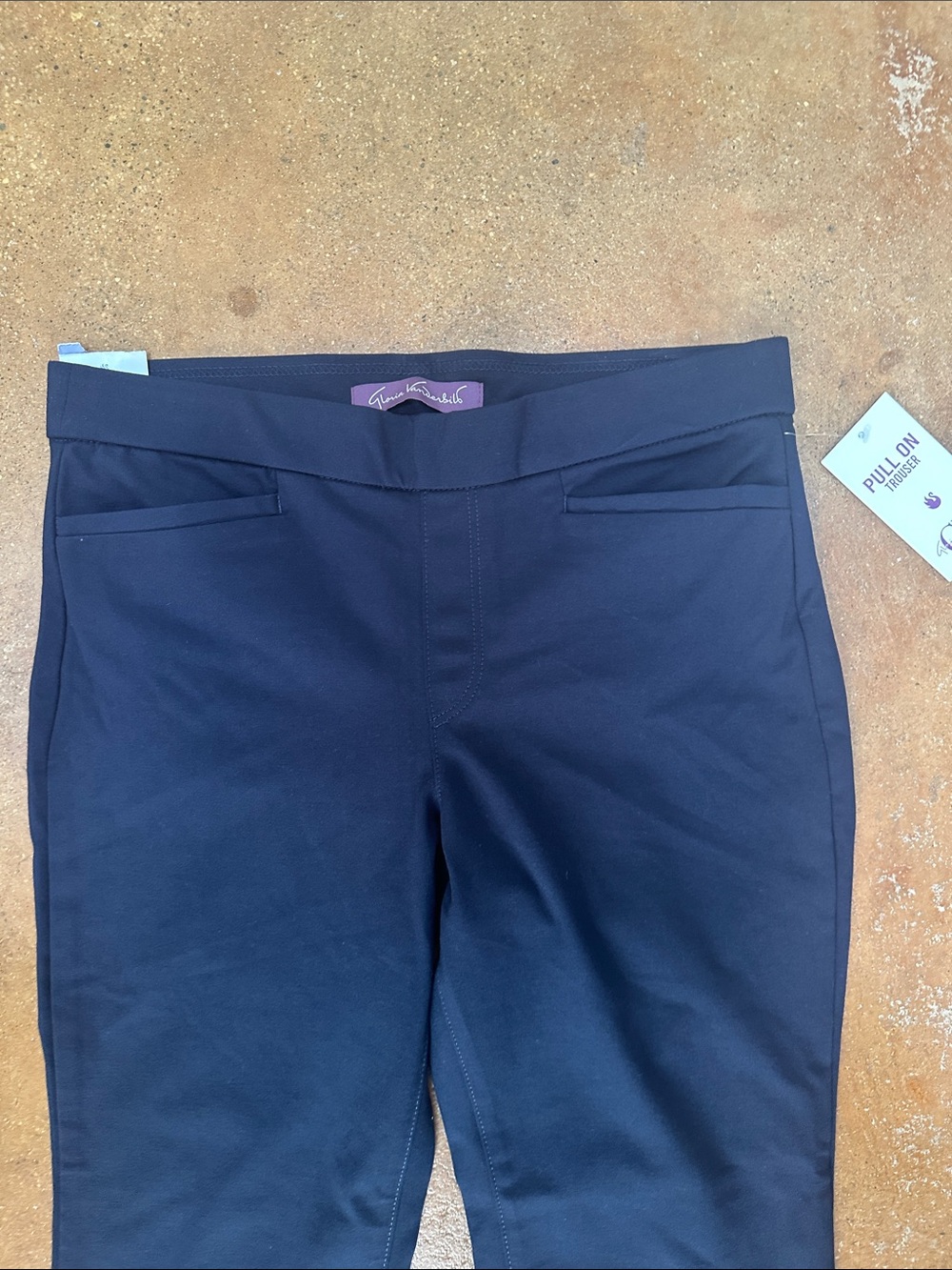 Gloria Vanderbilt Navy Pull-On Trousers 14P - Picture 2 of 6
